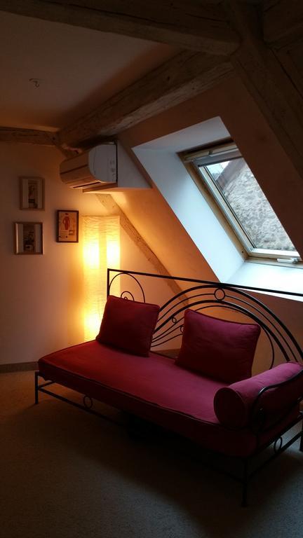 Chambres Touristiques La Cour Des Hotes Ομπερναί Εξωτερικό φωτογραφία