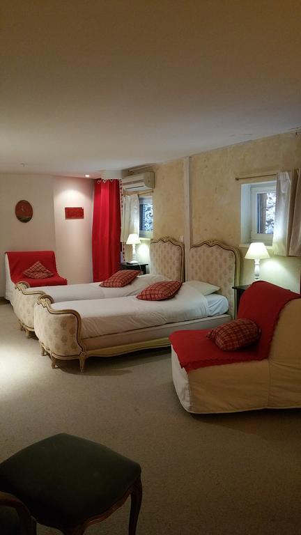 Chambres Touristiques La Cour Des Hotes Ομπερναί Εξωτερικό φωτογραφία