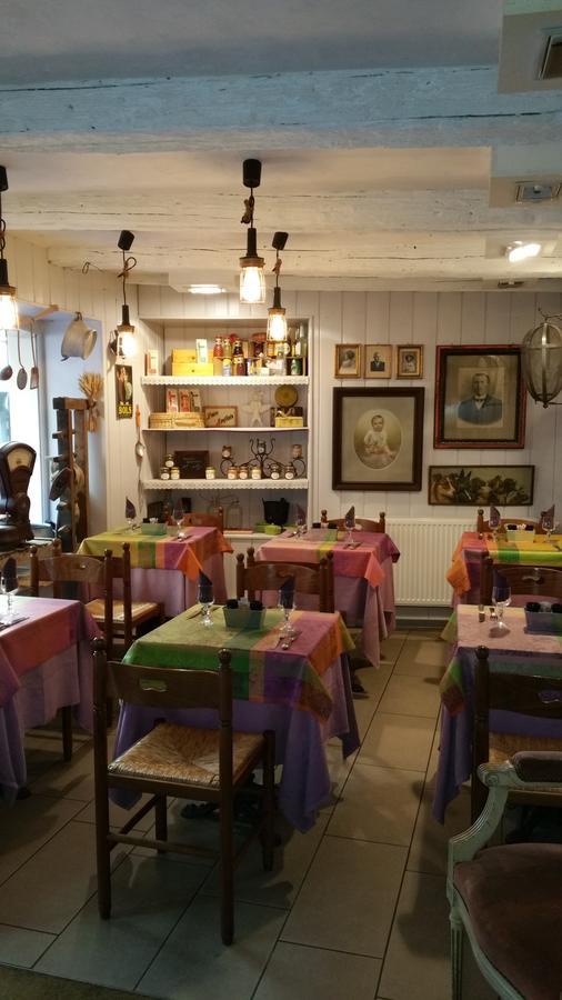 Chambres Touristiques La Cour Des Hotes Ομπερναί Εξωτερικό φωτογραφία