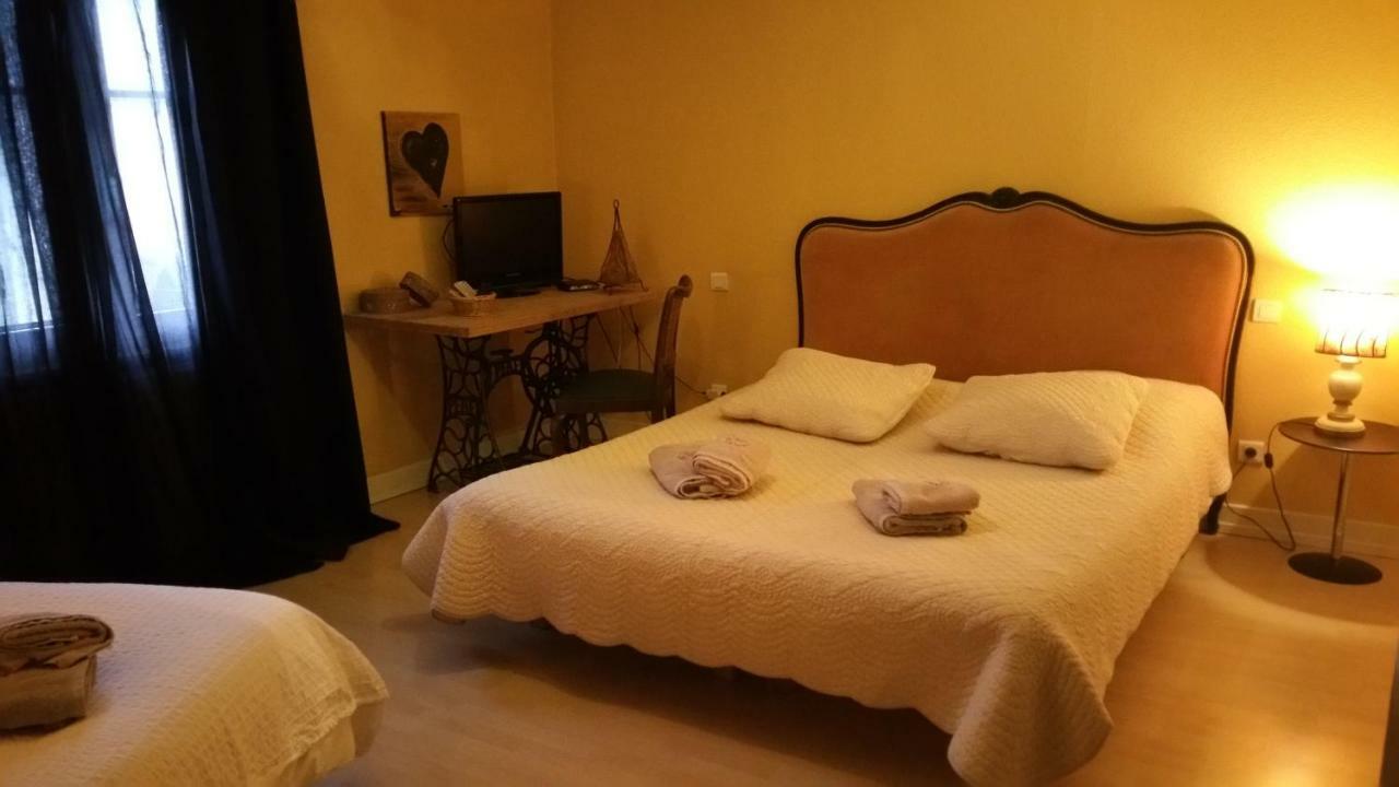 Chambres Touristiques La Cour Des Hotes Ομπερναί Εξωτερικό φωτογραφία